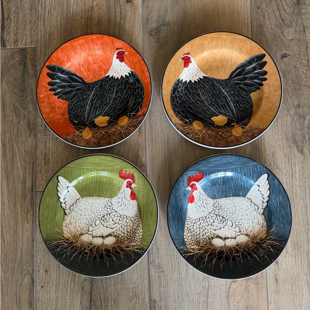 Set of 4 Warren Kimble “Henny Penny” Salad Plates